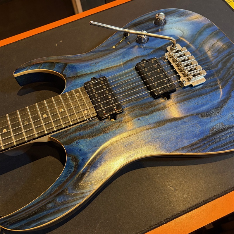 Bacchus GRACE-AT/BW BLU/OIL-BNの画像